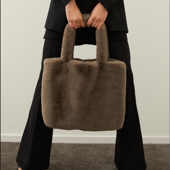 H&M Faux Fur Shopper - Picture 2 of 12